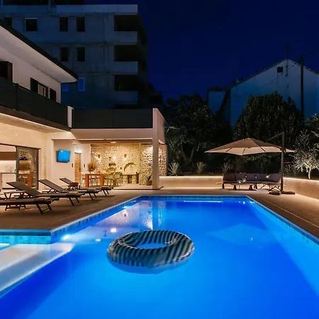Private Pool Kalega *
