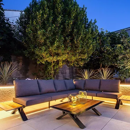 Heated Pool Kalega アパート スプリト