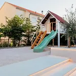 Heated Pool Kalega Apartamento Split